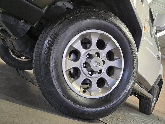 TOYOTA FJ CRUISER 4WD 2011