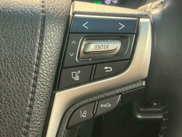 TOYOTA LANDCRUISER PRADO 2018