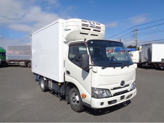 HINO DUTRO 2020