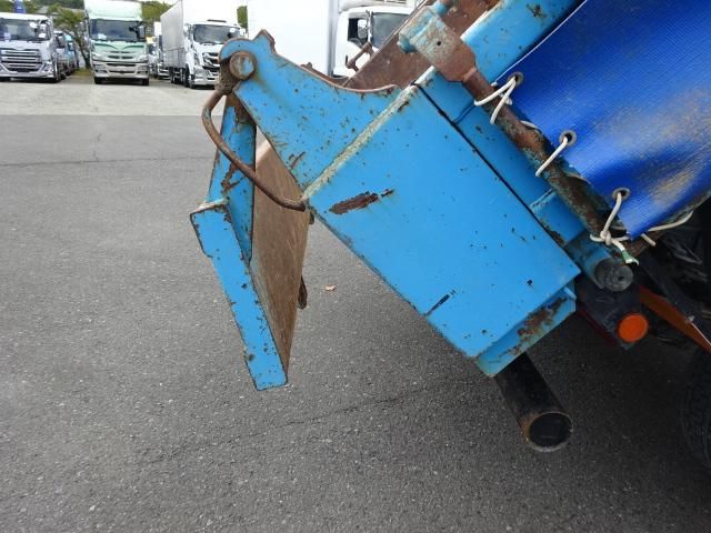 MITSUBISHI FUSOU FIGHTER 2007