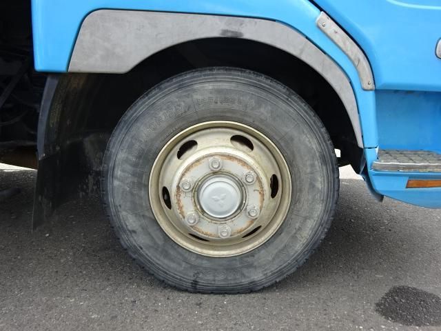 MITSUBISHI FUSOU FIGHTER 2007