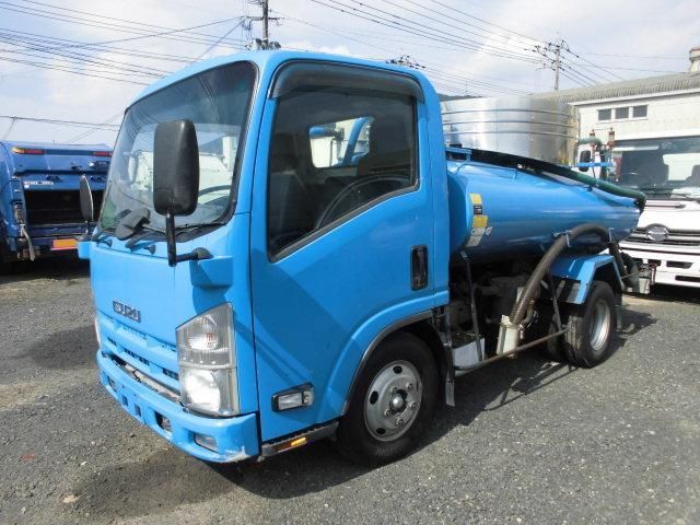 ISUZU ELF 2010