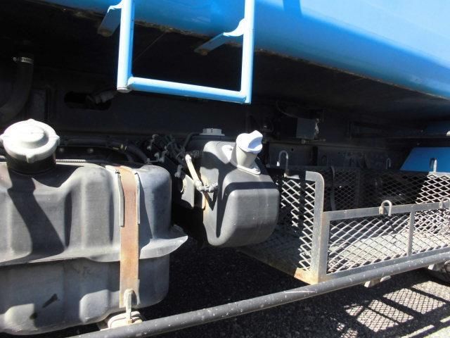 MITSUBISHI FUSOU FIGHTER 2014