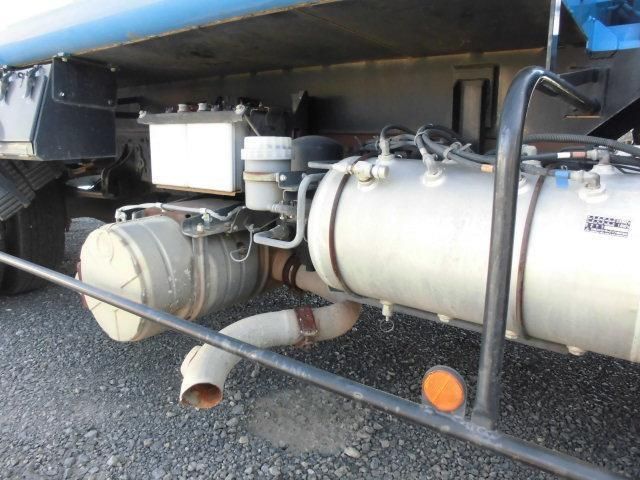 MITSUBISHI FUSOU FIGHTER 2014