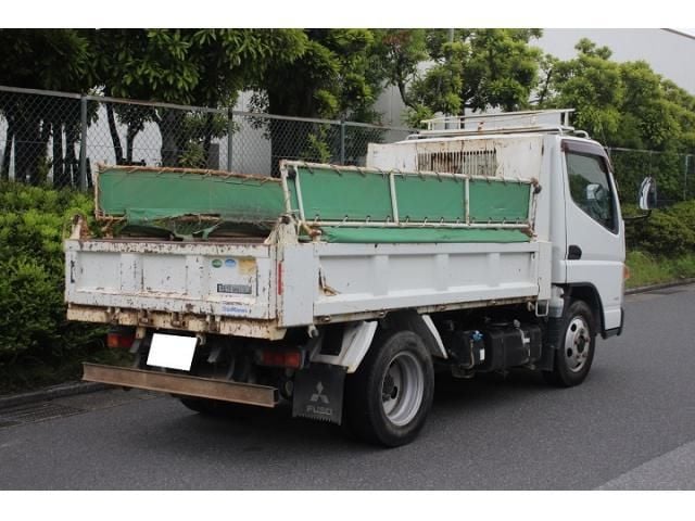 MITSUBISHI CANTER 2016