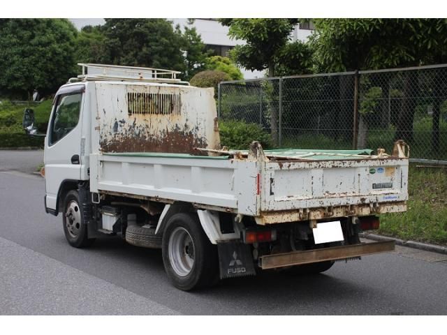 MITSUBISHI CANTER 2016