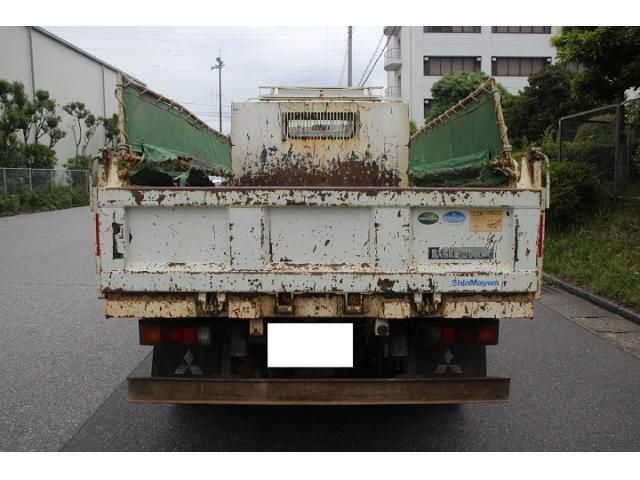 MITSUBISHI CANTER 2016