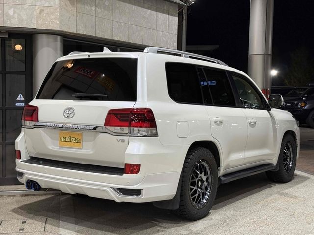 TOYOTA LANDCRUISER wagon 2016