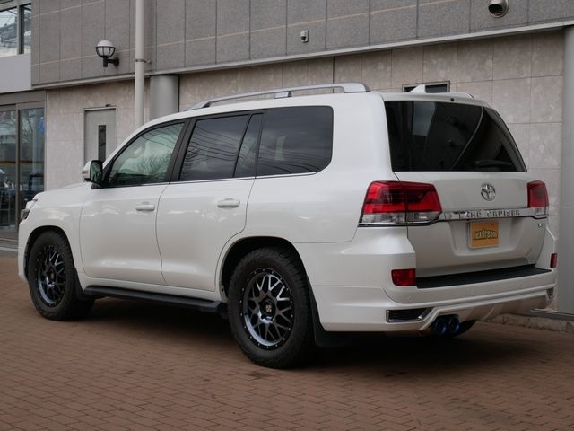 TOYOTA LANDCRUISER wagon 2016
