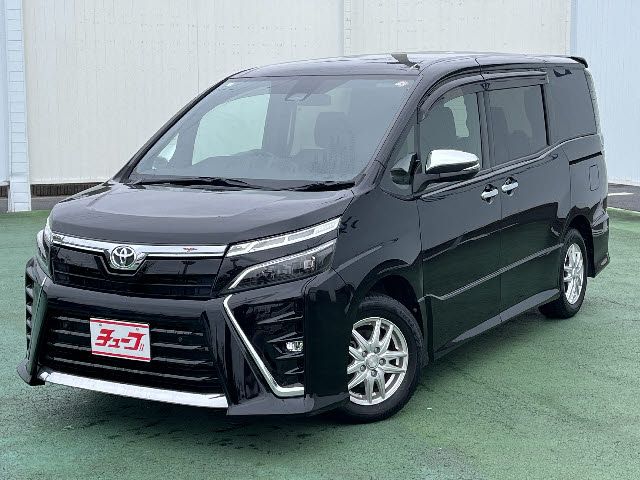 TOYOTA VOXY 2020