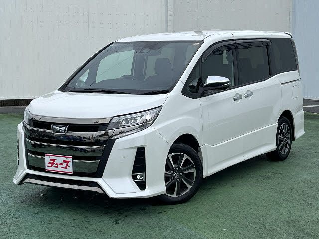TOYOTA NOAH 2020