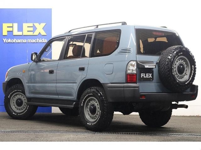 TOYOTA LANDCRUISER PRADO 2002