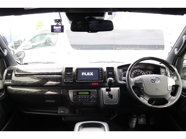 TOYOTA HIACE van 2WD 2020