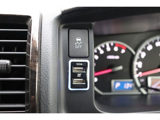 TOYOTA HIACE van 2WD 2020