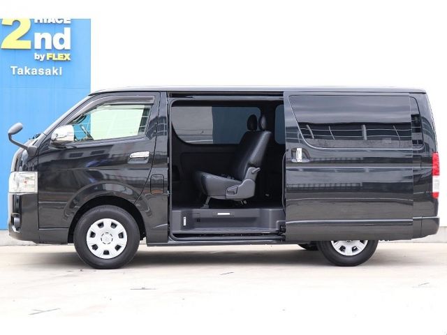 TOYOTA HIACE van 2WD 2020