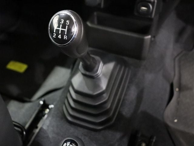 SUZUKI JIMNY 4WD 2023