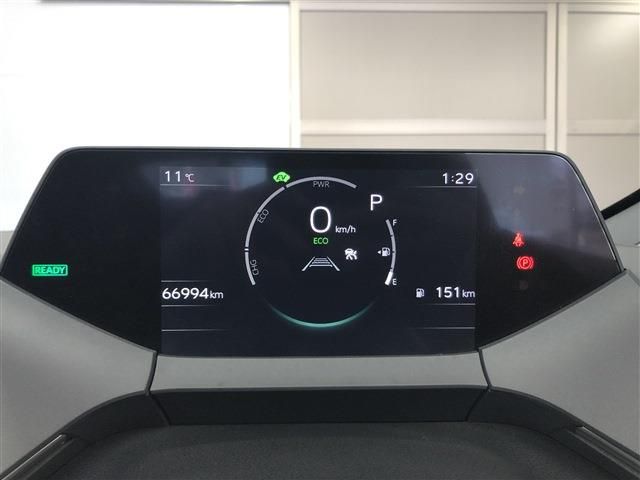 TOYOTA PRIUS 4WD 2023