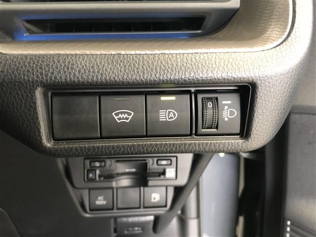 TOYOTA PRIUS 4WD 2023