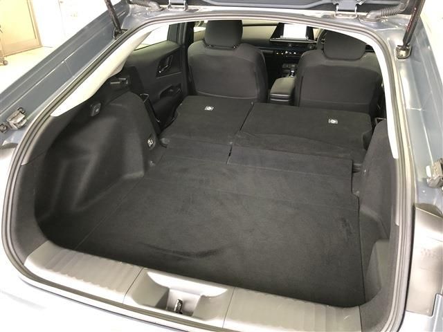 TOYOTA PRIUS 4WD 2023