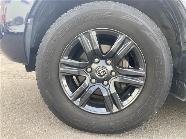 TOYOTA HILUX 4WD 2021