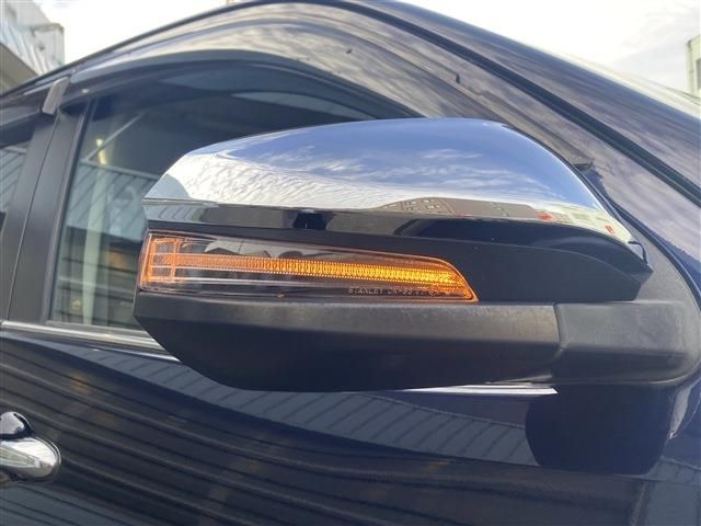 TOYOTA HILUX 4WD 2021