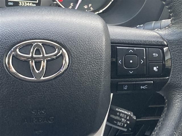 TOYOTA HILUX 4WD 2021