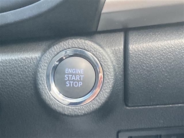 TOYOTA HILUX 4WD 2021