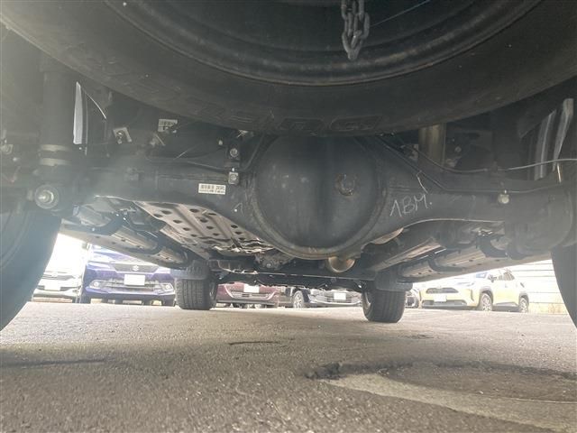 TOYOTA HILUX 4WD 2021