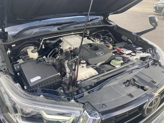 TOYOTA HILUX 4WD 2021