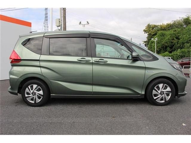 HONDA FREED plus HYBRID 2020