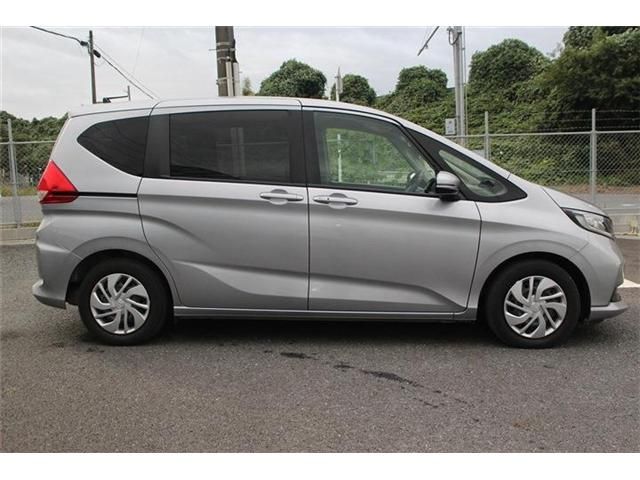 HONDA FREED plus HYBRID 2023