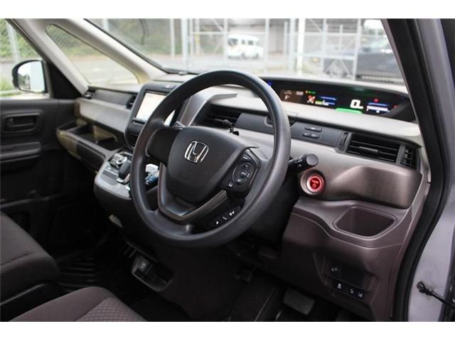 HONDA FREED plus HYBRID 2023