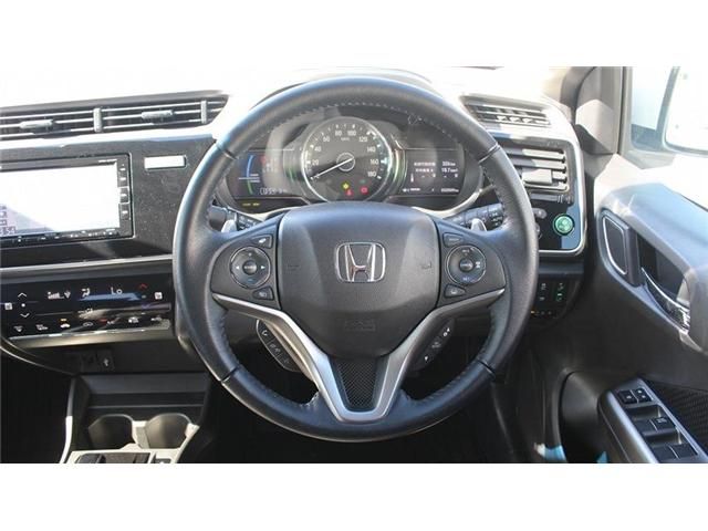 HONDA GRACE HYBRID 2018