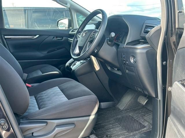 TOYOTA VELLFIRE 2019