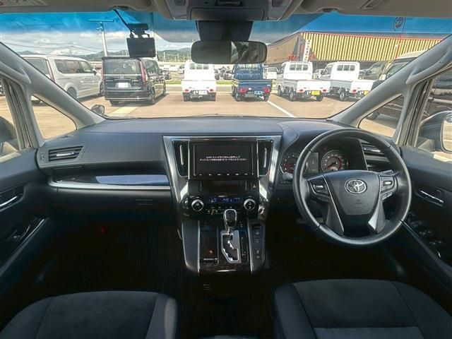 TOYOTA VELLFIRE 2019