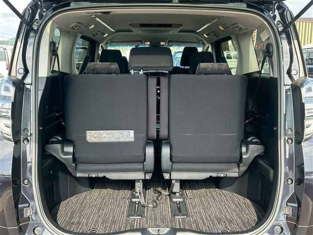 TOYOTA VELLFIRE 2019