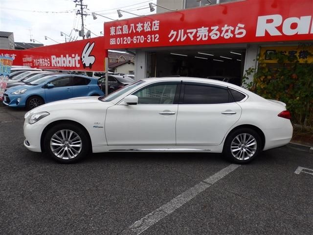 NISSAN CIMA HYBRID 2012