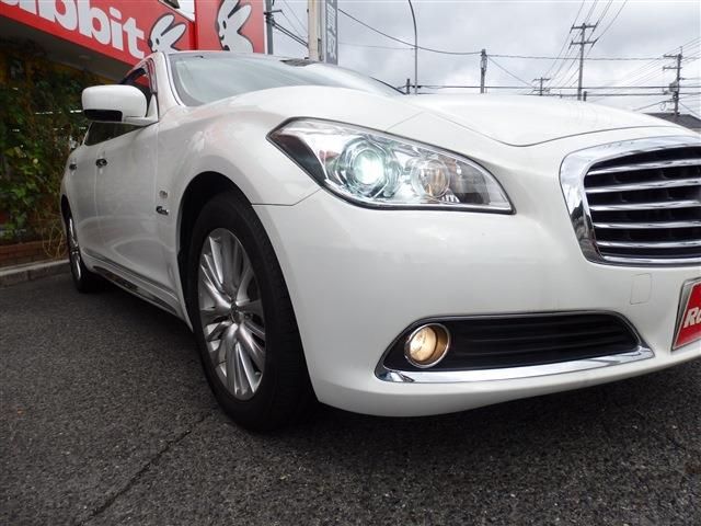 NISSAN CIMA HYBRID 2012