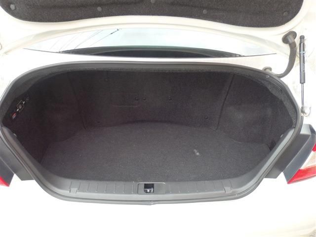 NISSAN CIMA HYBRID 2012