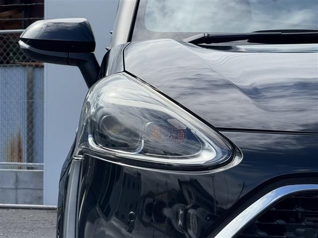 TOYOTA SIENTA HYBRID 2019