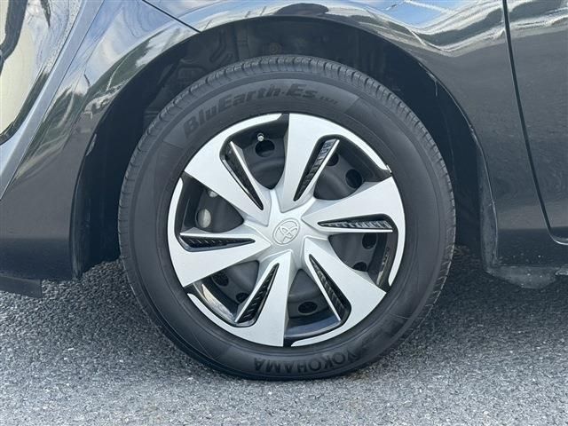 TOYOTA SIENTA HYBRID 2019