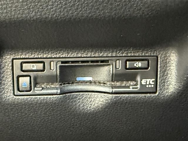 TOYOTA SIENTA HYBRID 2023