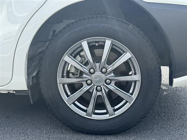 TOYOTA SIENTA HYBRID 2023