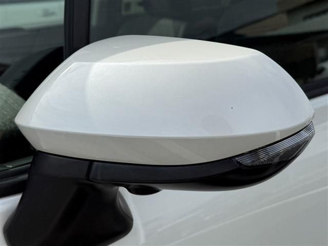 TOYOTA SIENTA HYBRID 2023