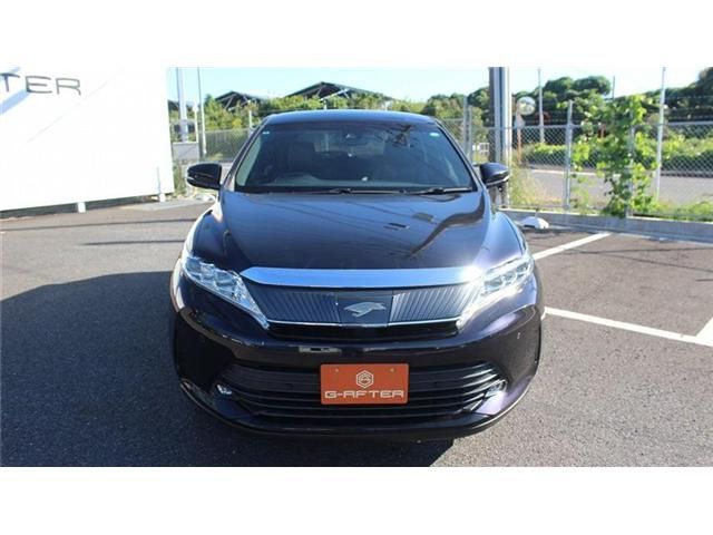 TOYOTA HARRIER 2WD 2017