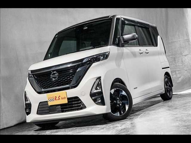 NISSAN ROOX 2021