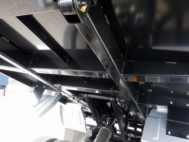 MITSUBISHI CANTER 2025