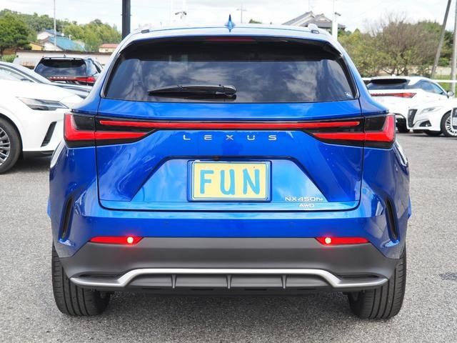 TOYOTA LEXUS NX450h+ AWD 2023