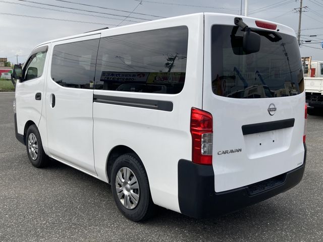NISSAN CARAVANvan 1.25t 2WD 2022