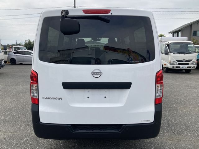 NISSAN CARAVANvan 1.25t 2WD 2022